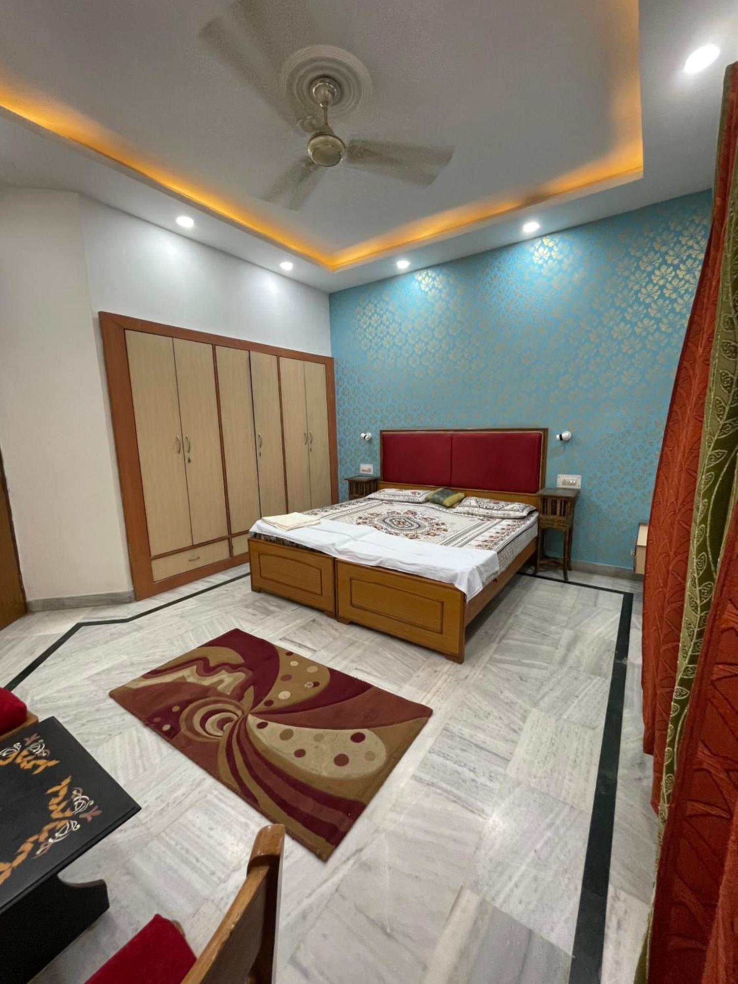 N.Homestay Agra  Buitenkant foto